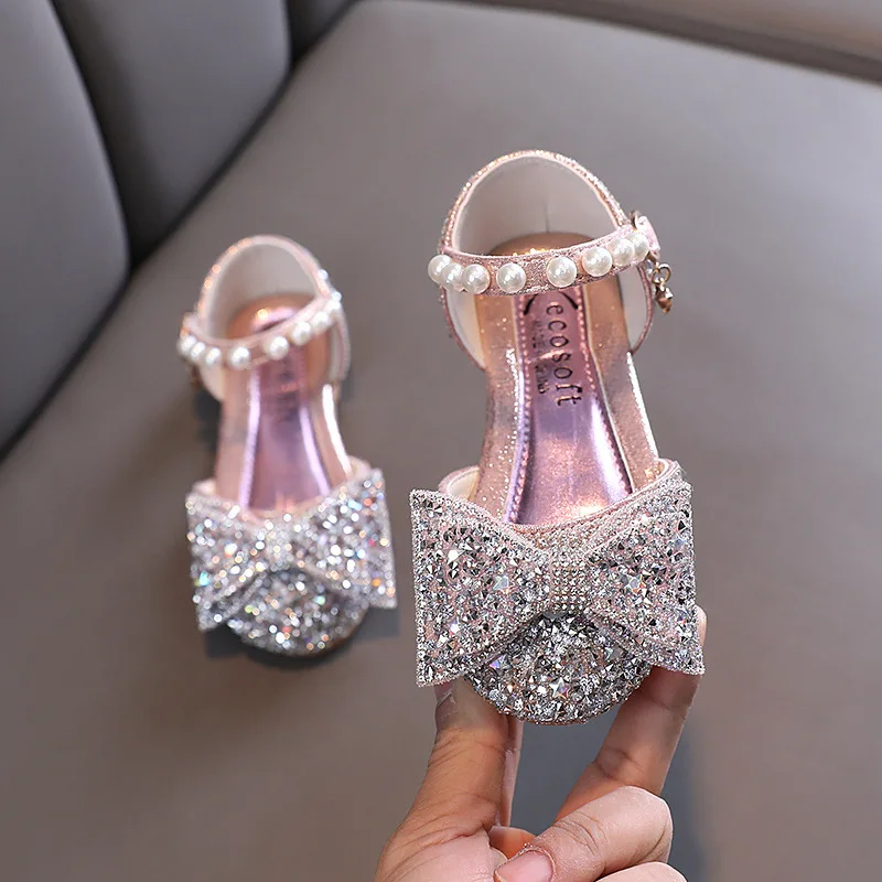 

Children's Sequins Sandals Girls Sweet Bow Rhinestone Princess Shoes Fashion Non-slip Flat Kids Soft Bottom Sandals