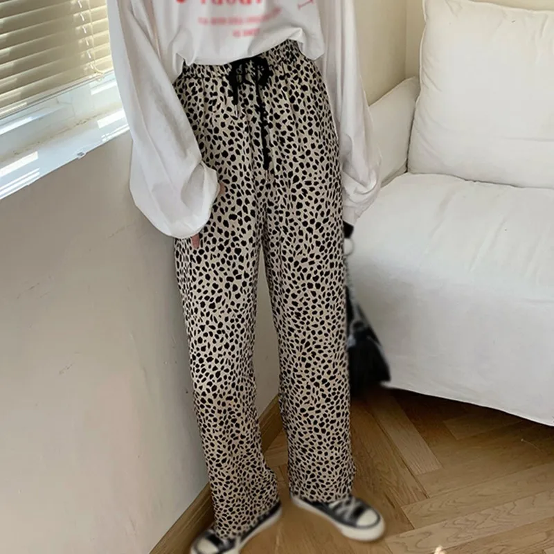 

Comfortable Elastic Band Mid-waist Casual Full Length Pants High Quality Loose Trouse Autumn Women Leopard Print Wide-leg Pants