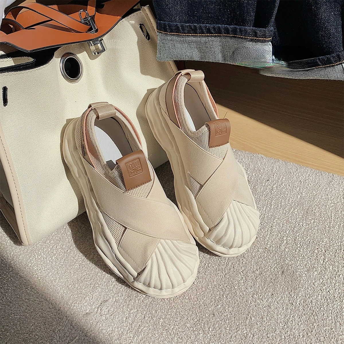 

2023 Women Breathable Thick-soled Canvas Shoes Women's Spring New Casual Fashion Sports Shoe Women Flat Femme Zapatos 40