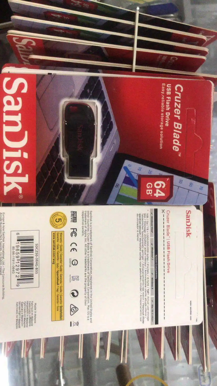 

100 pcs storage USB port with packaging