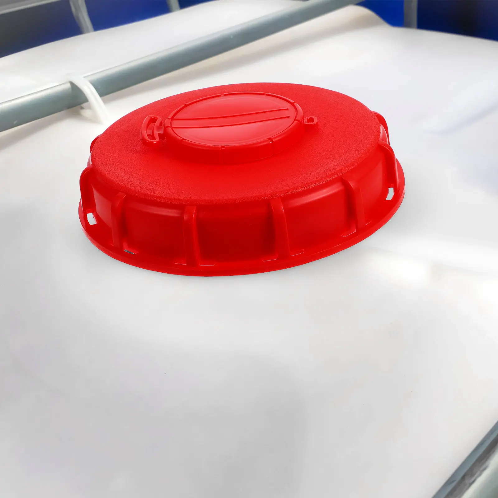 Фото Промышленный IBC-контейнер 1000 л, 16,2 см, с вентилируемым клапаном, для химикатов и пищевых продуктов, с заглушкой и адаптером, красный, большой емкости, пластиковый, для хранения оборудования №2