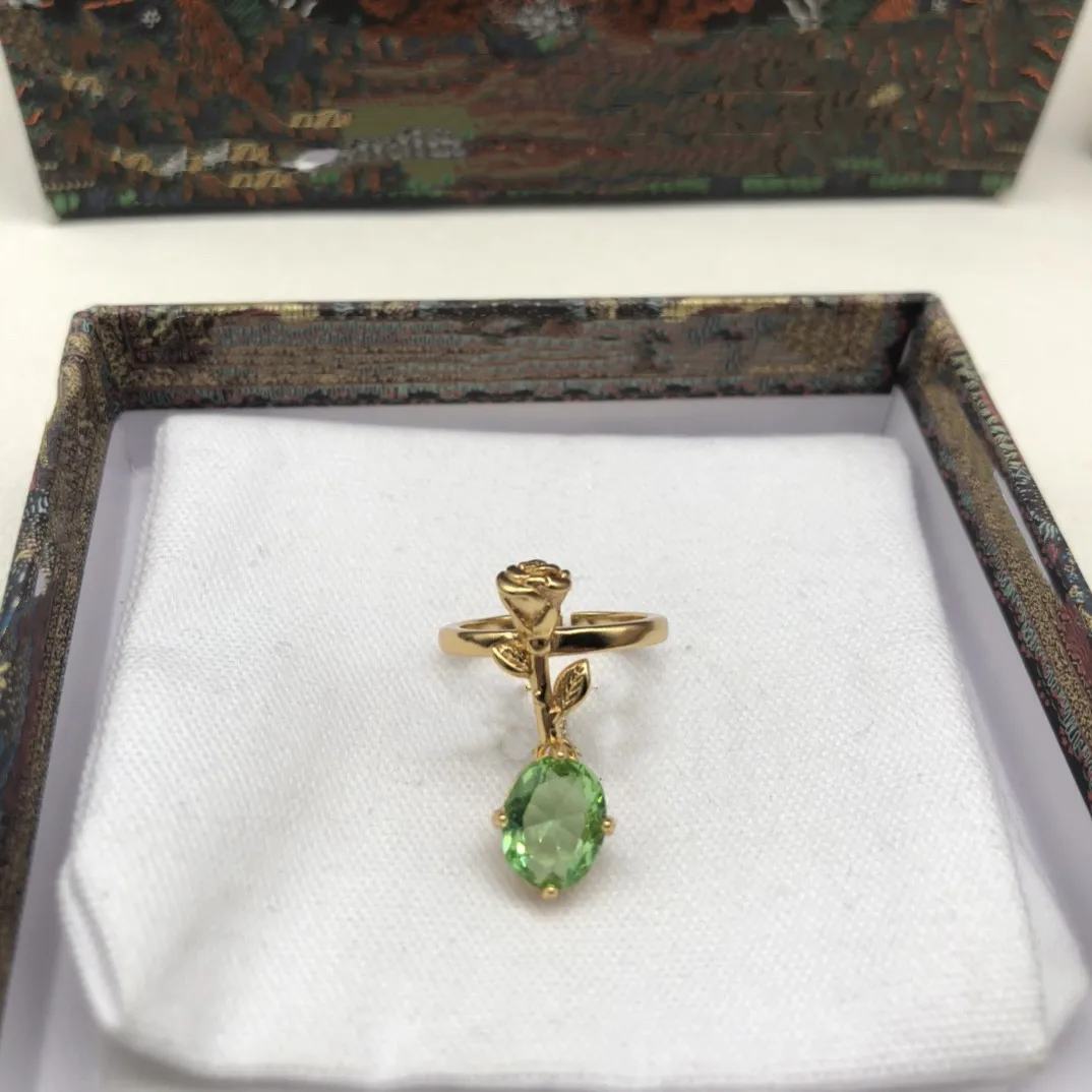 

European and American new flower pendant ring