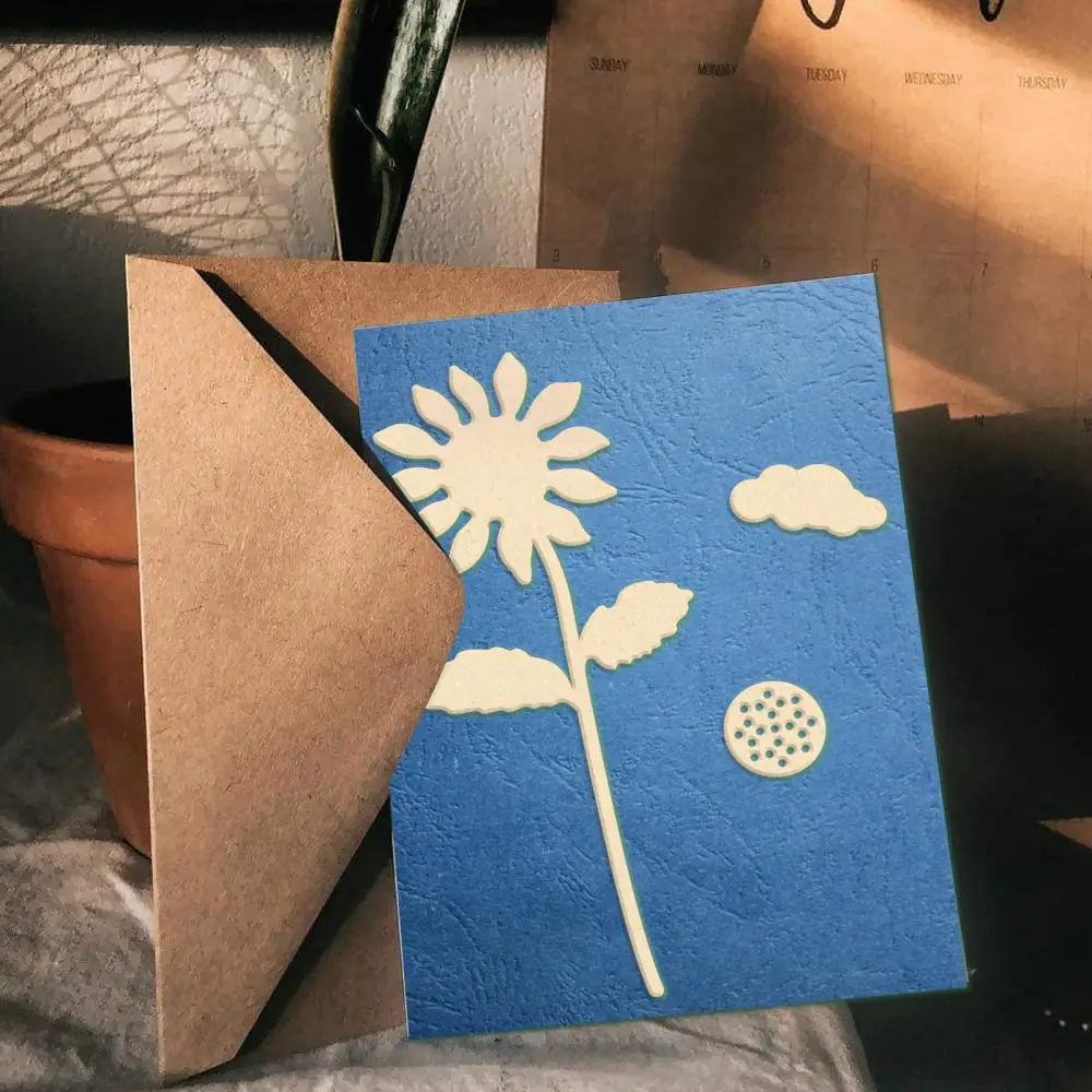 

Carbon Steel Cutting Dies Stencils for DIY Scrapbooking/Photo Album Decorative Embossing DIY Paper Card Sunflower Pattern