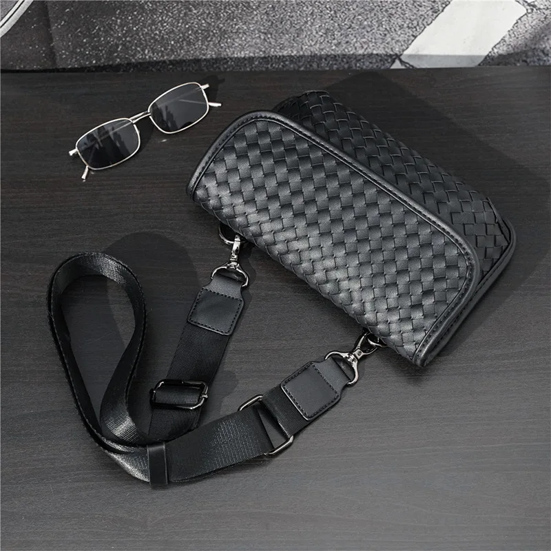 2023 New Fashion Hand-Woven Chest Bag Casual Small Square Bag Light Luxury Shoulder Bag Street Men's Bag Shoulder Bag