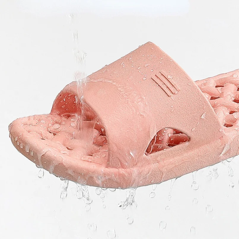 House Slipper Woman Cloud Hollow out Summer Sandal Men Flip Flops Beach Non Slip Soft Sole leakage Home Shoes Female Male