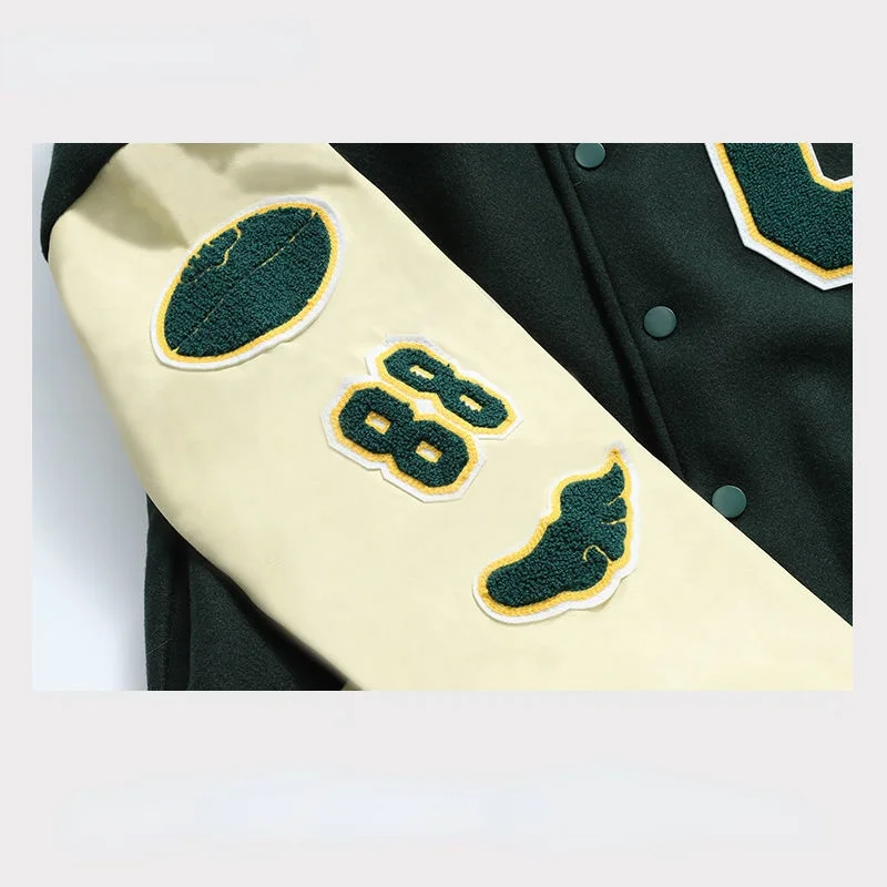 Куртка в стиле хип-хоп Мужская куртка с пушистыми буквами и вышивкой цветные