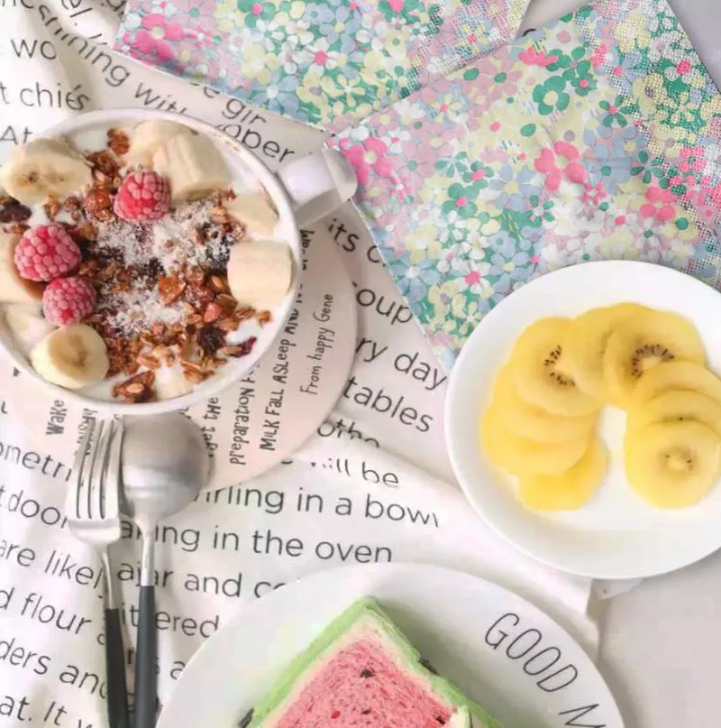 

20 pieces / bag cute floral high-quality printing restaurant coffee shop napkin paper towel household handkerchief 33 × 33cm