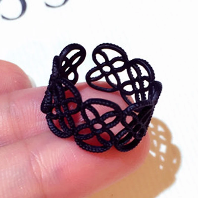 

New Arrival Simple Classic Mystery Exquisite Hollow Flower Rings Temperament Delicate Tiny Open Adjustable Rings For Finger