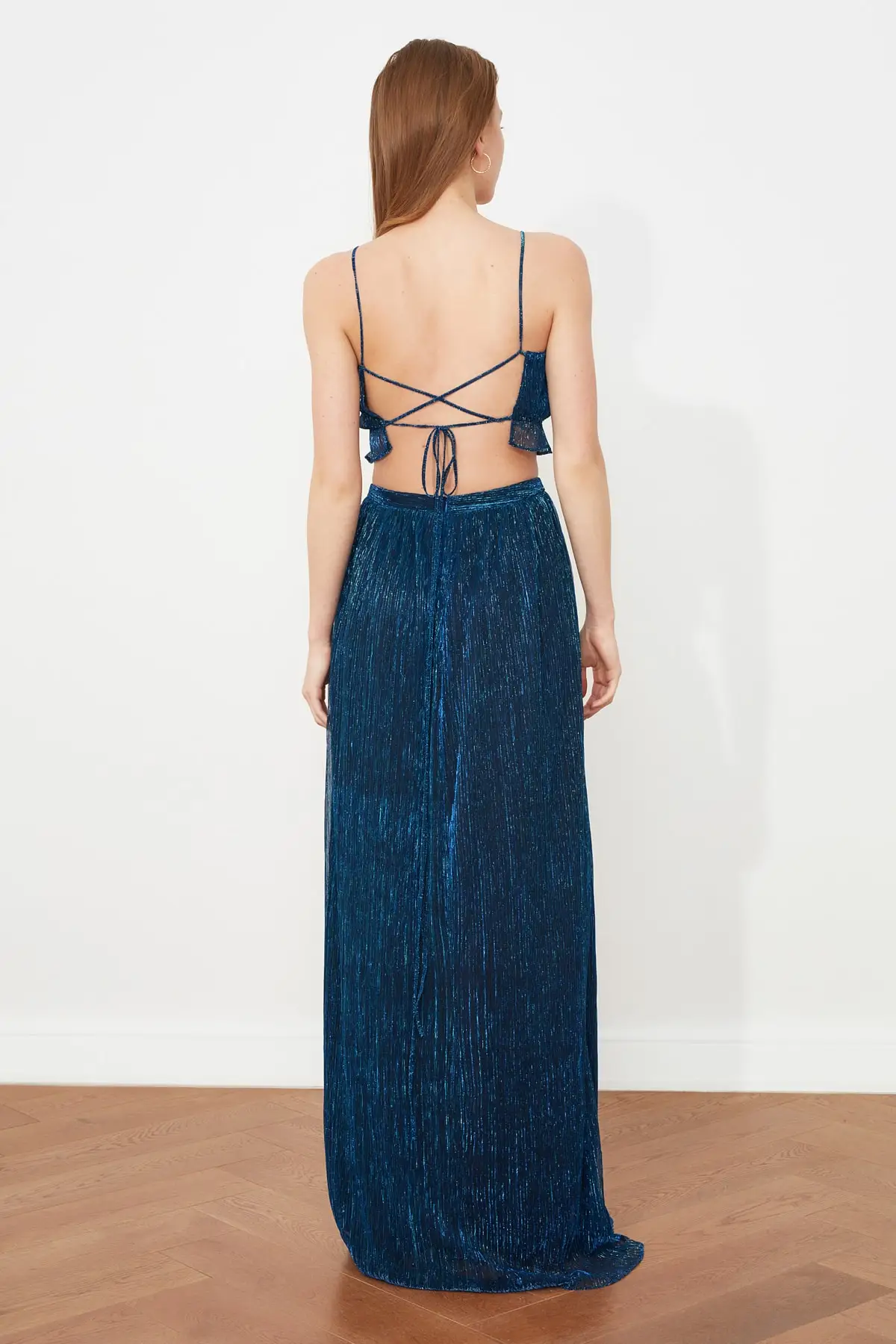 

Trendyol Collar Detail Evening Dress & Prom Gown TPRSS21AE0288