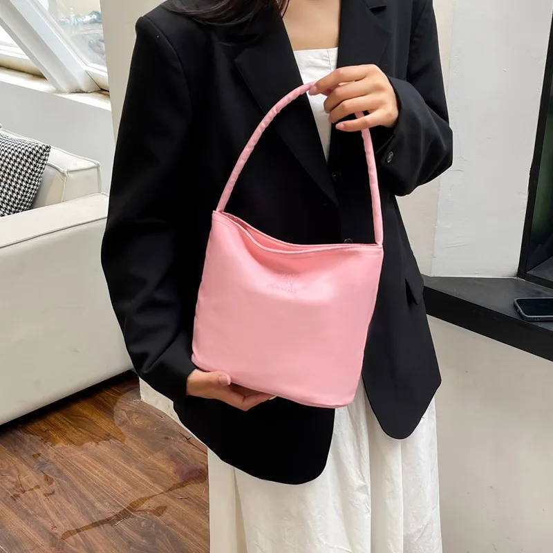 Женская сумка через плечо дизайнерская роскошная брендовая большой вместимости