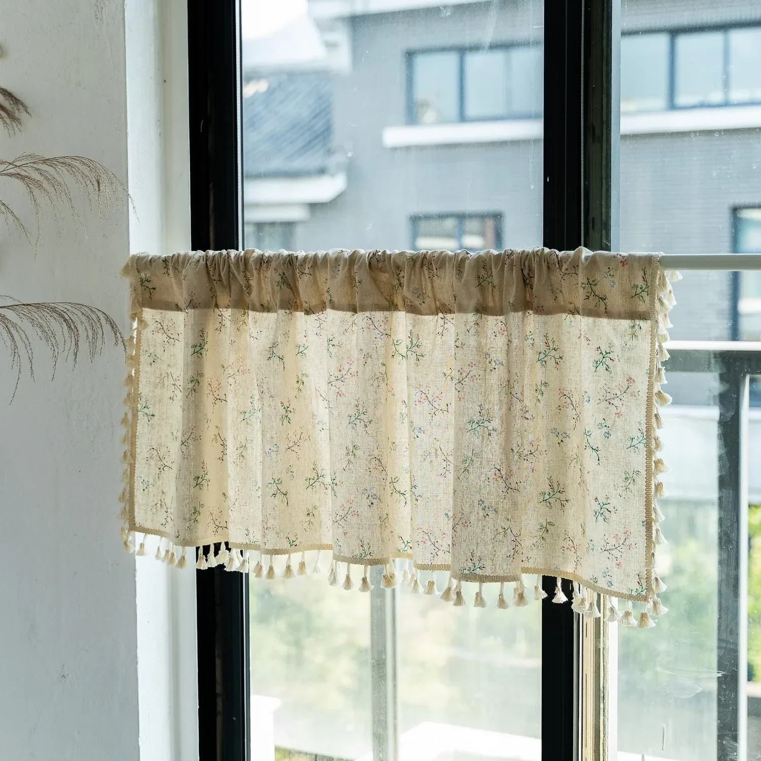 

Кухонные шторы из хлопка и льна, короткие, с кисточками, для кафе