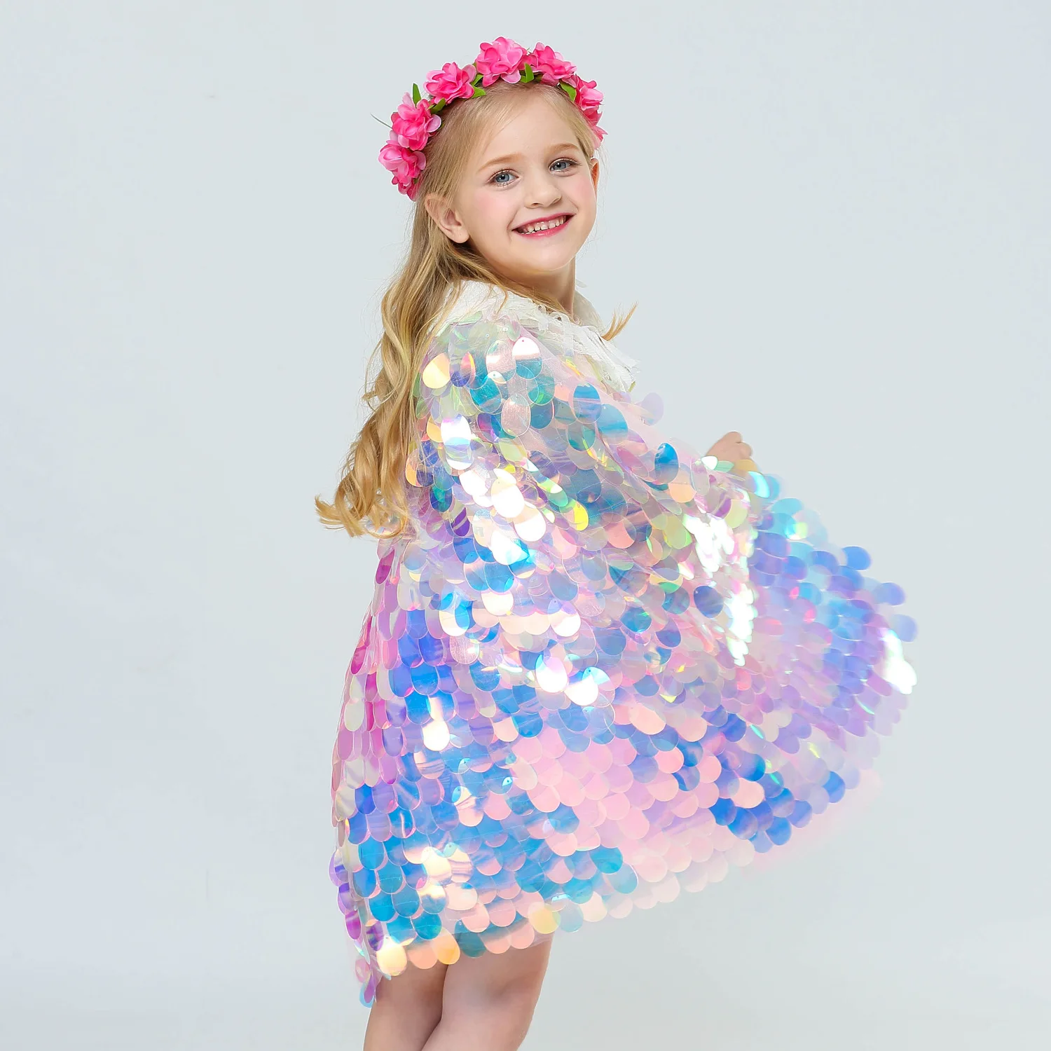 

Fashion Glitter Multicolor Sequins Shawl Shiny Girls Cloak Blingbling Fairy Princess Cape Christmas Party Halloween Kids Clothes