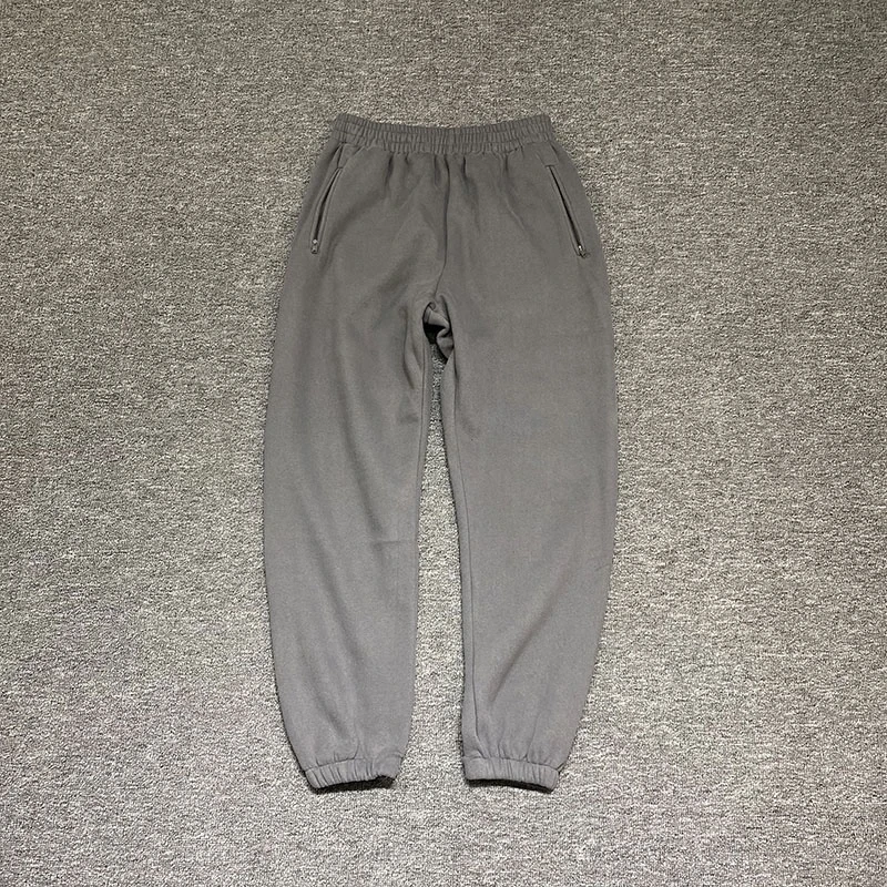 Спортивные брюки