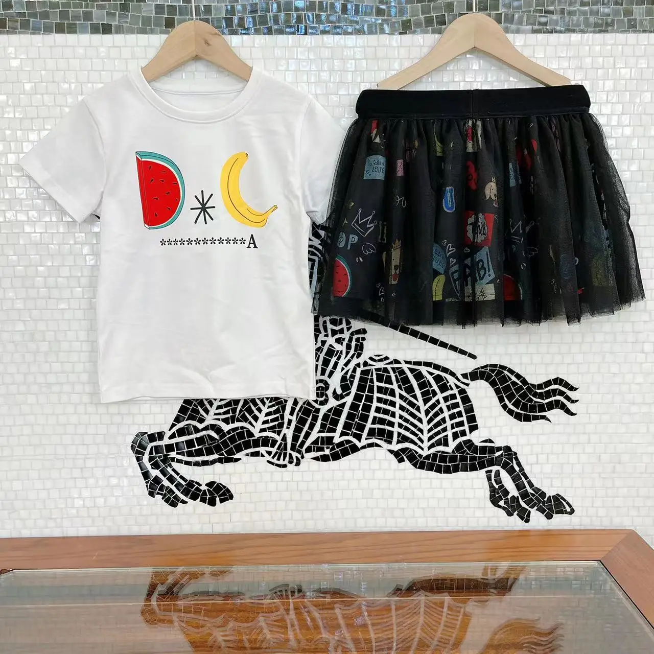 

Girls' suit cotton summer T-shirt short sleeve fruit pattern + short skirt two-piece brand design children's wear