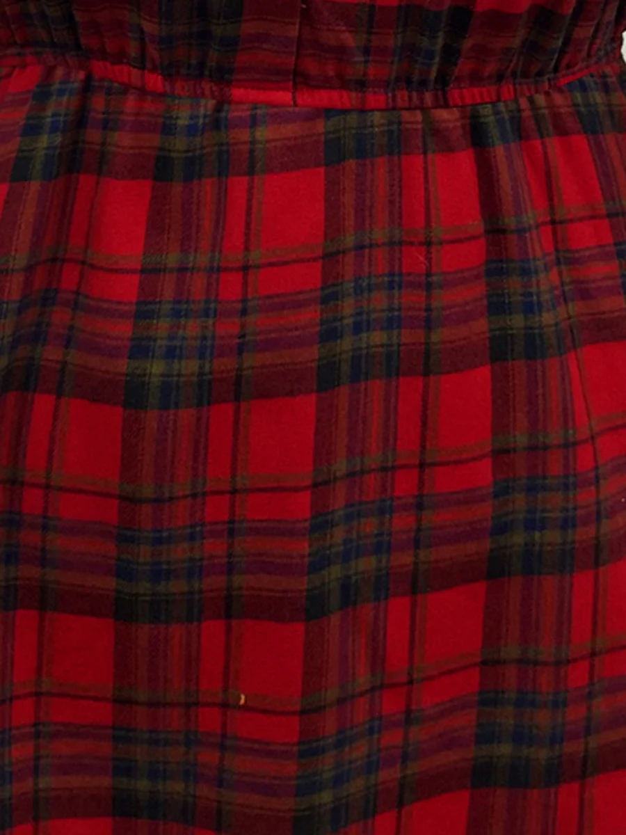 Рисунок 6 - Женское платье в клетку с оборками