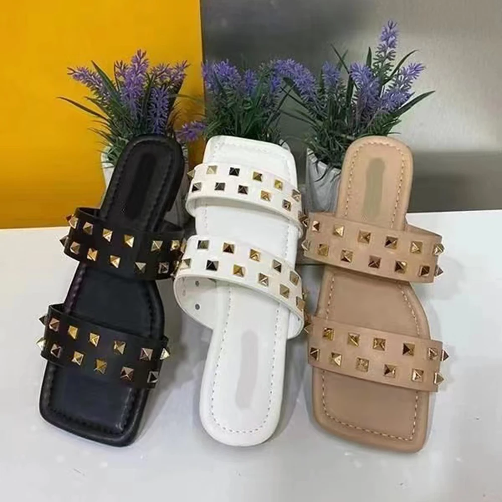 

2022 NEW Buckle-strap Women's Shoes Summer Sandals Top Quality Rivet Jelly Sandals Women Rivets Studded Beach Sandals Large Size