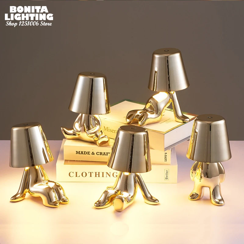 Настольная лампа с героями мультфильмов гальваника маленький золотой человечек