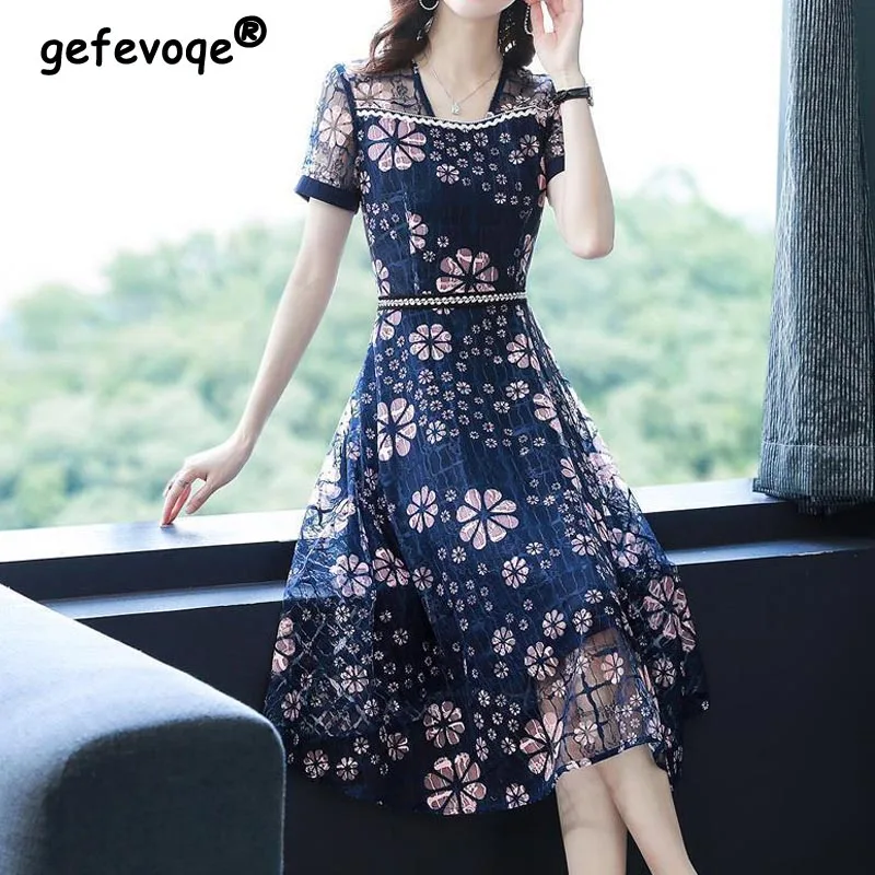 Купи Fashion Vintage Floral Printed Elegant Dresses Summer 2022 Office Lady Short Sleeve Loose Casual 4XL Midi Dress Women's Clothing за 1,234 рублей в магазине AliExpress