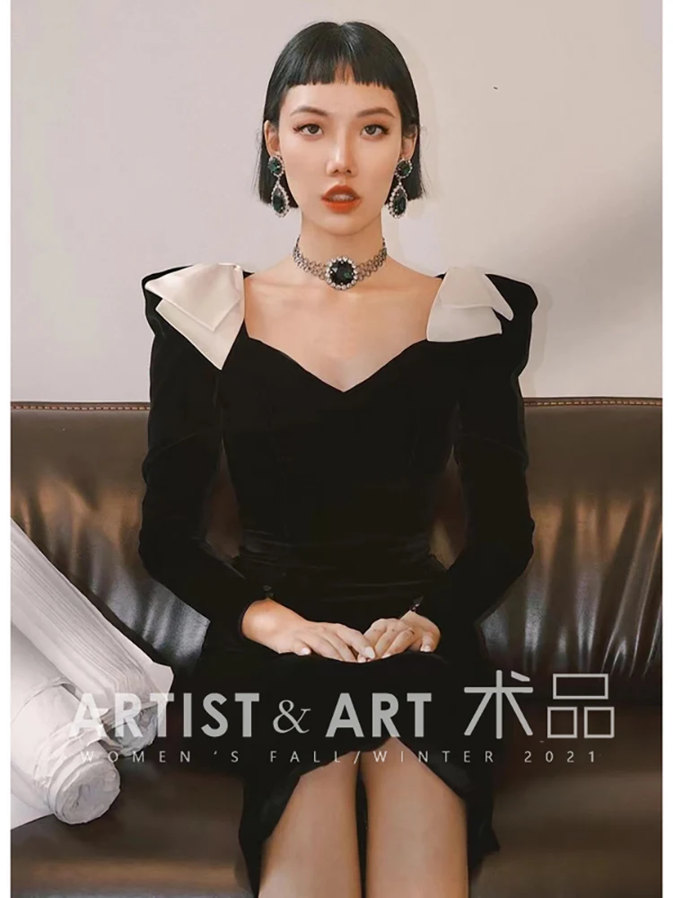 

[Предоставляется ярлык] 2022 весеннее женское модное дизайнерское однотонное винтажное бархатное платье со съемным бантом и длинным рукавом