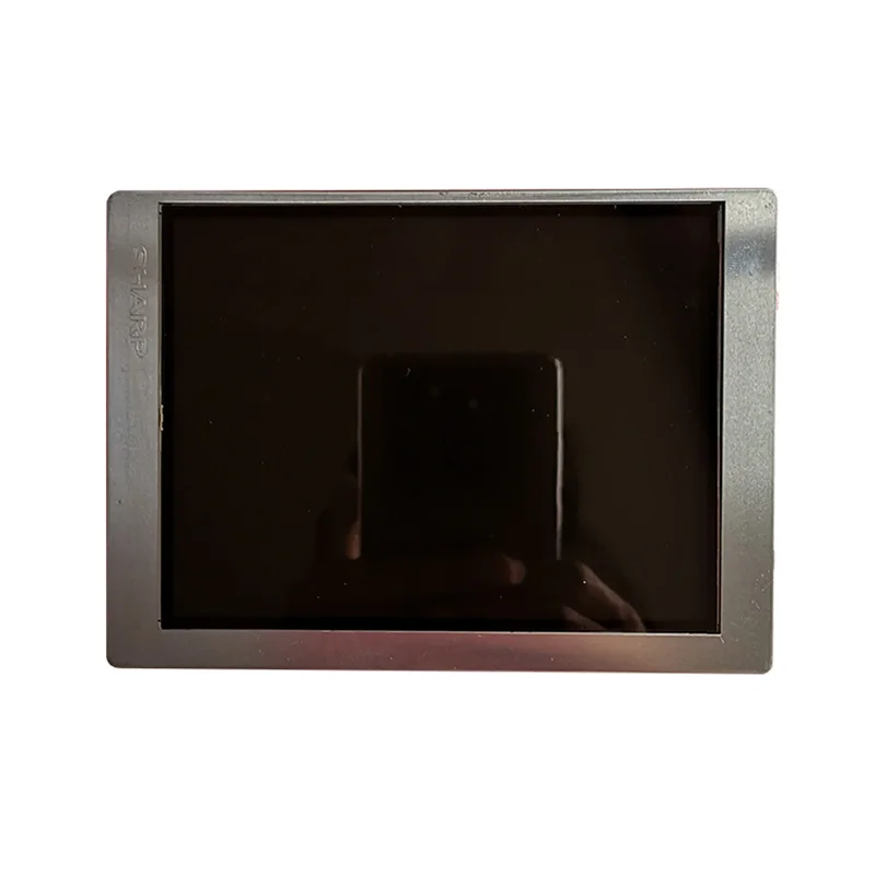 

ЖК-экран LQ057Q3DC02