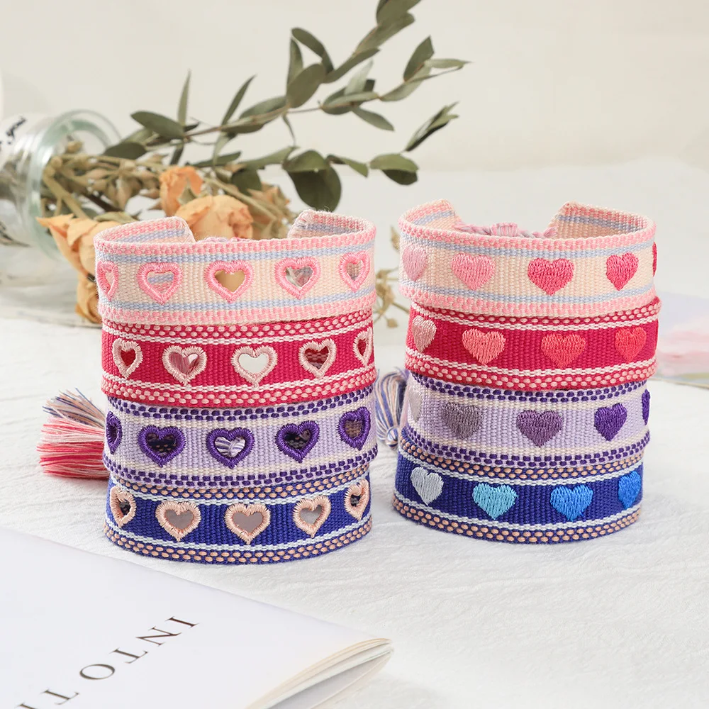 

5Pcs Hollow Embroidery Love Woven Bracelet Heart-shaped Adjustable Handmade Braided Rope Tassel Bracelets Valentines Gift Girls