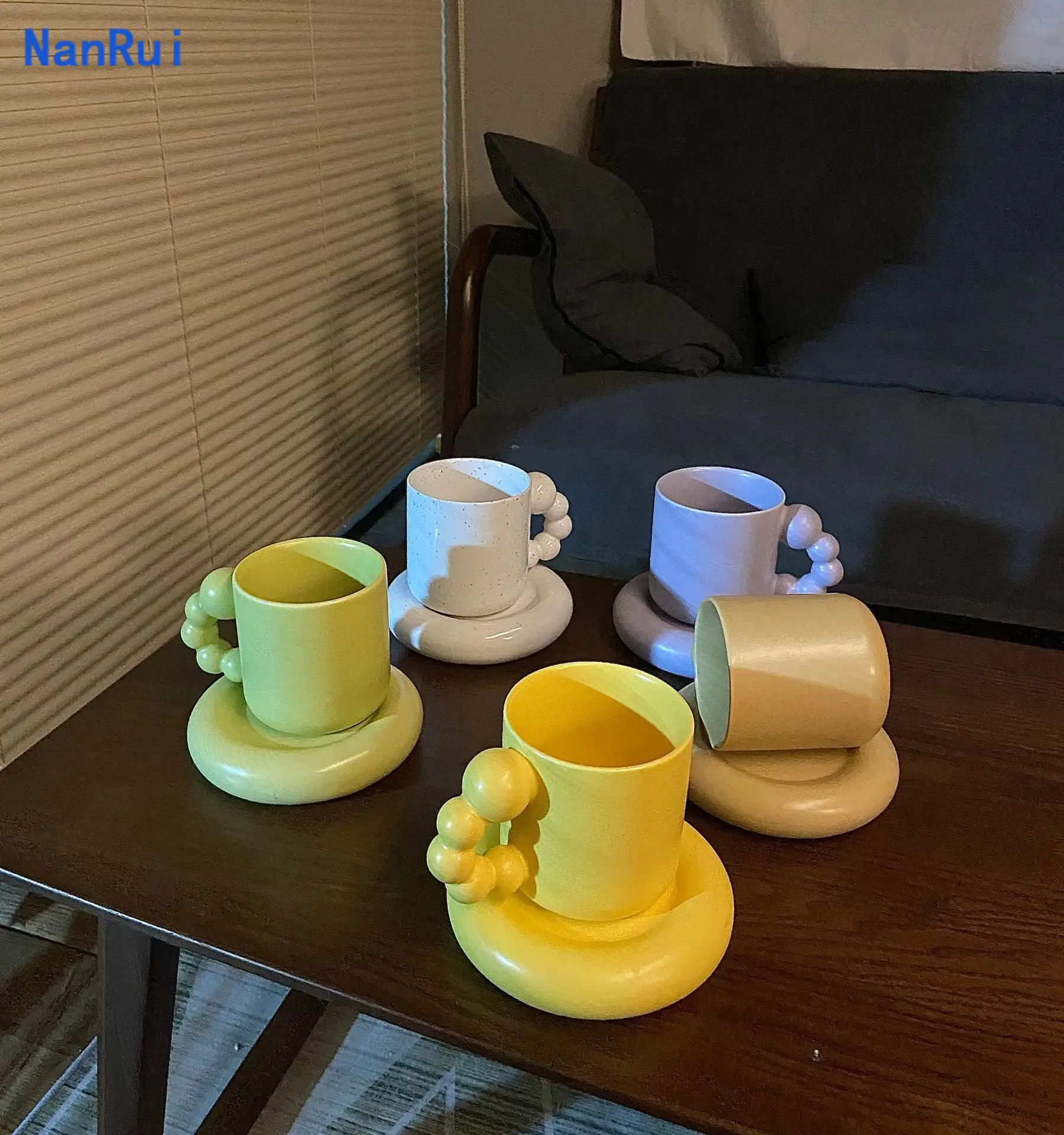 

Подарочная креативная чашка для воды, керамическая кружка, кофейные чашки в скандинавском стиле с большой ручной росписью, Цветная Керамич...