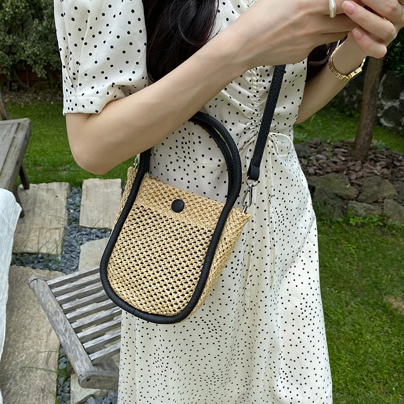 

Straw Woven Bag Women's 2022 New Literary Trendy Portable Bucket Bags All-Match Woven Bag Messenger Bags