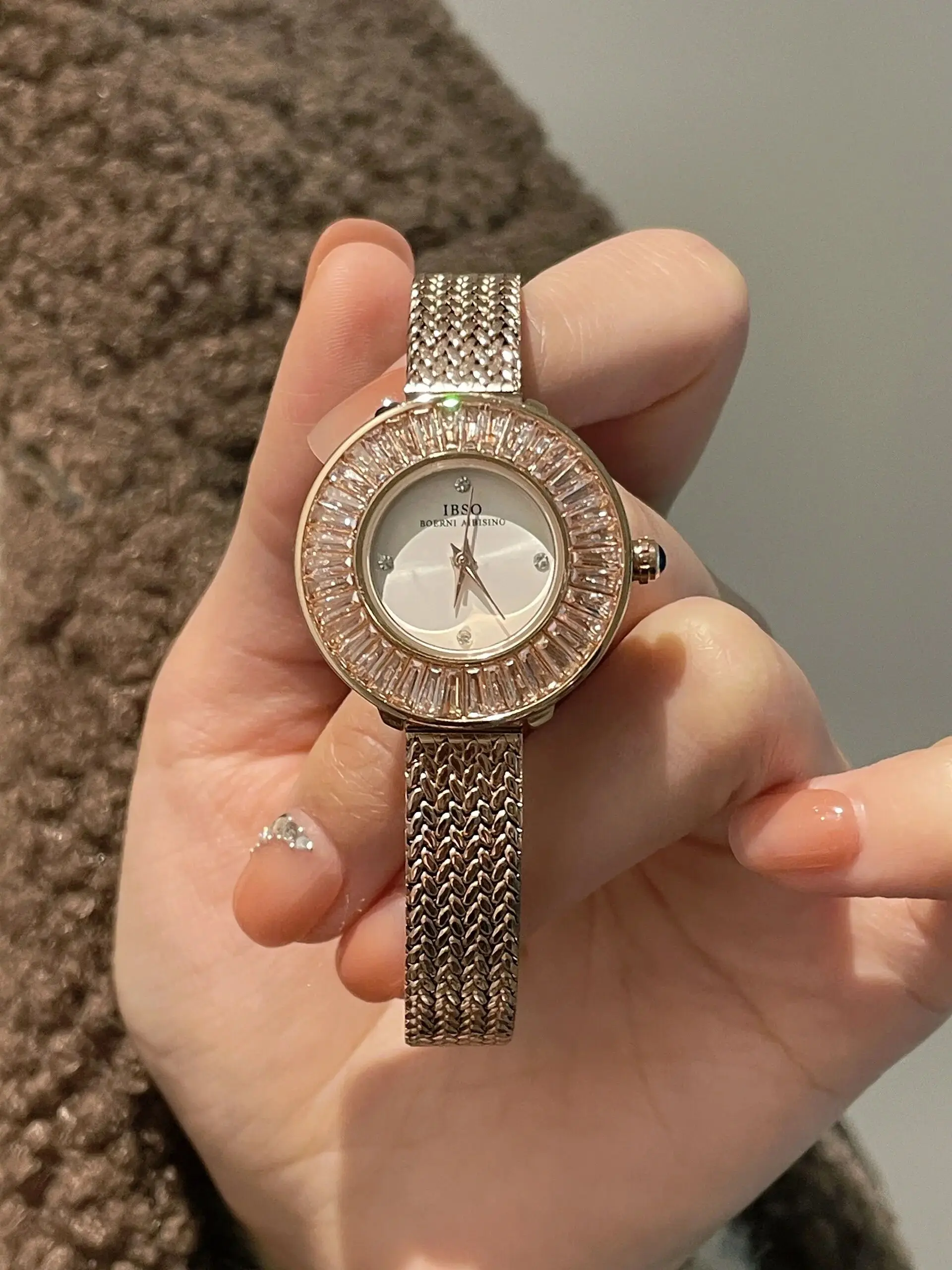Rose Gold Steel Band High Quality Quartz Women's Watch Elegant Fashion Casual Watch Designer Dial Light Luxury Gift Watch