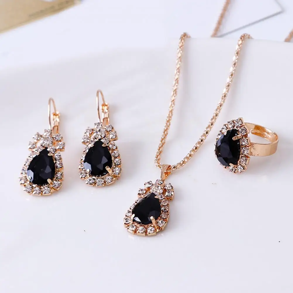 

Gorgeous Lightweight Decoration Popular Dangle Earrings Finger Ring Pendant Necklace Set Alloy Hoop Earrings for Wedding