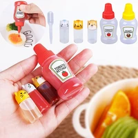 1set mini portable lunch box ketchup seasoning bottle honey salad dressing bottle kitchen gadget portable small sauce container