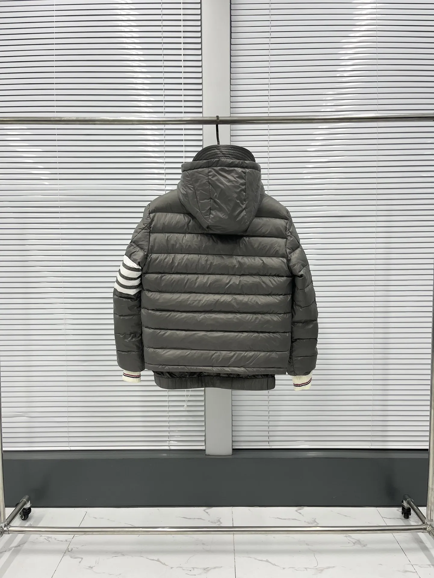 Рисунок 5 - Классический пуховик TTB