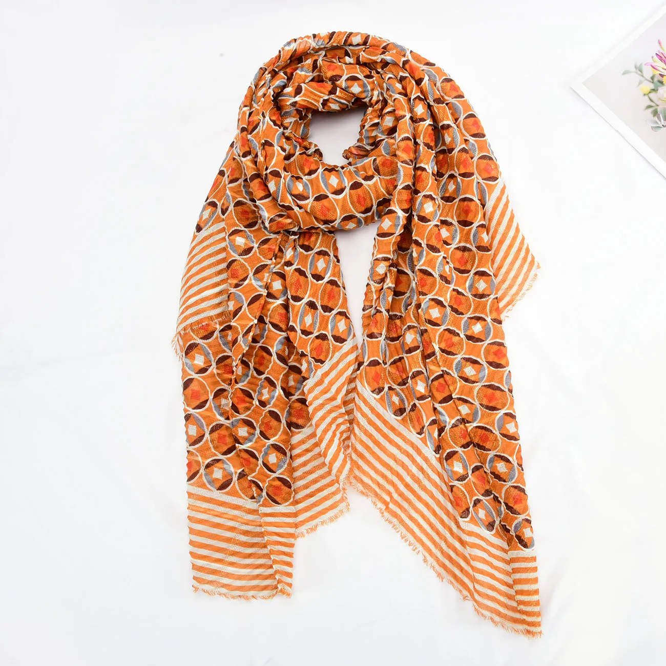 

Ladies Elegant Scarf 2022 Luxury design Long scarf for winter warm scarf