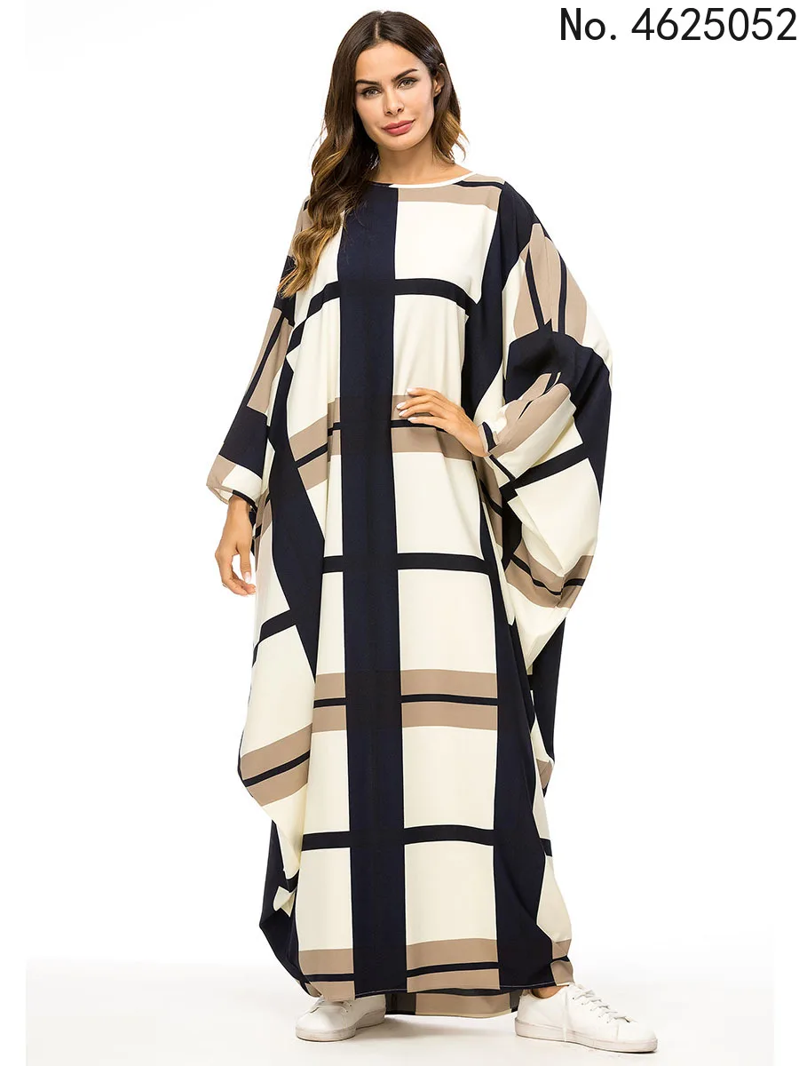 

Женское шифоновое платье-кимоно с капюшоном