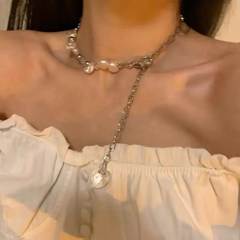 

Elegant Design Large White Imitation Pearl Necklace Love Pendant Irregular for Women's Wedding Jewelry Gift