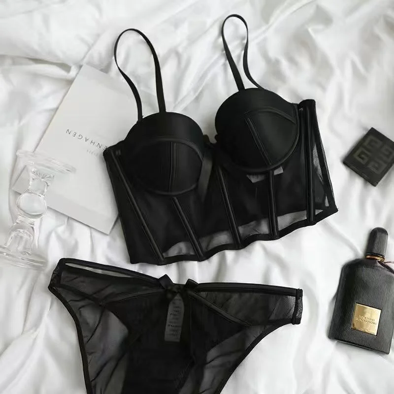 Комплект женского нижнего белья из бюстгальтера пуш-ап и трусиков - купить по