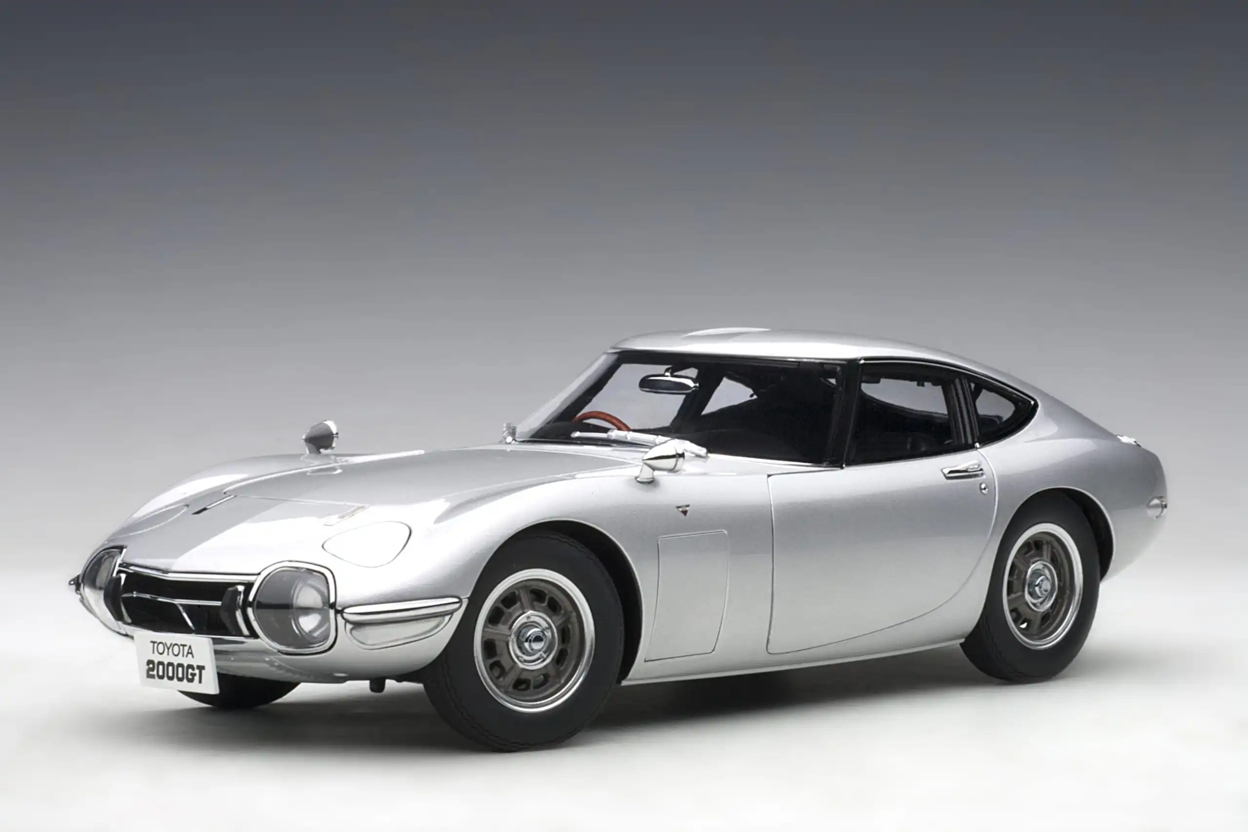 

Autoart 1:18 For 2000GT COUPE 1965 JDM Alloy Fully Open Limited Edition Resin Metal Static Car Model Toy Gift