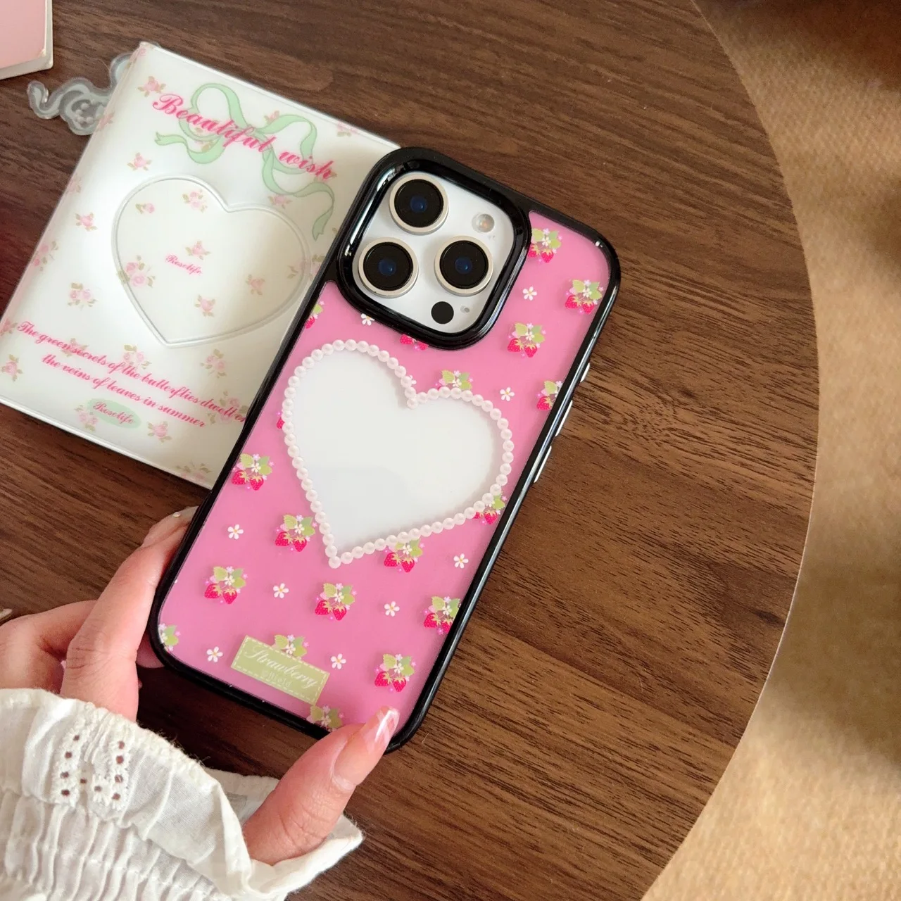 Чехол Ins Style Pink Love Heart Pearl с клубникой для телефона iphone 16 Pro Max 15 14 13 чехол в подарок