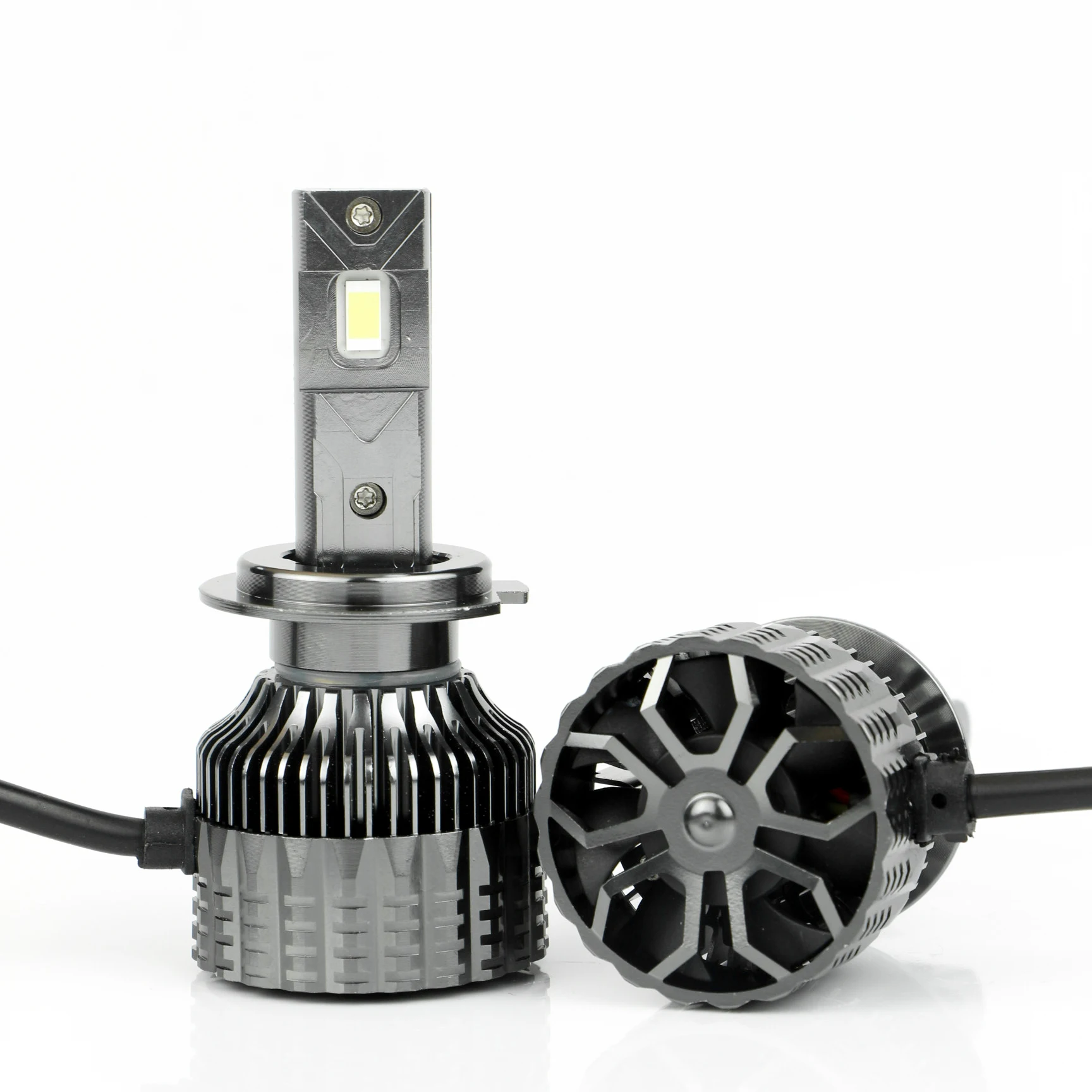 

2pcs V30 55W 5500LM LED Light H1 H7 Canbus LED H11 9005 9006 H4 LED Lamp For Car Headlight Bulbs 6000K 12V 24V