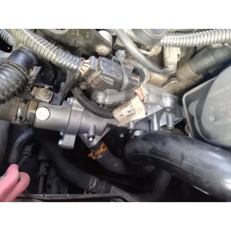 Автомобильный термостат для корпуса водопроводной трубы выпускное отверстие