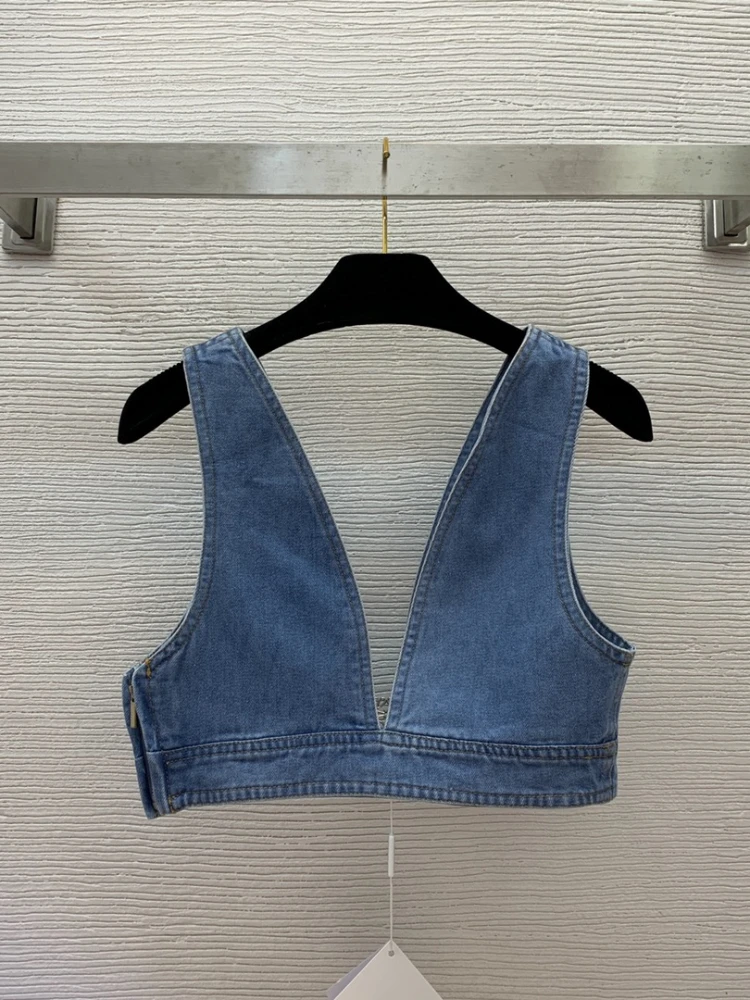 

2023 Summer High Street Sexy V-Cut Denim Tank Top Women Vest Streetwear Casual Crop Top Female Backless Party Jean Tanks Blusas.