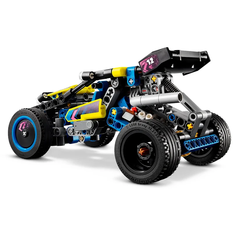 Игрушечный автомобиль