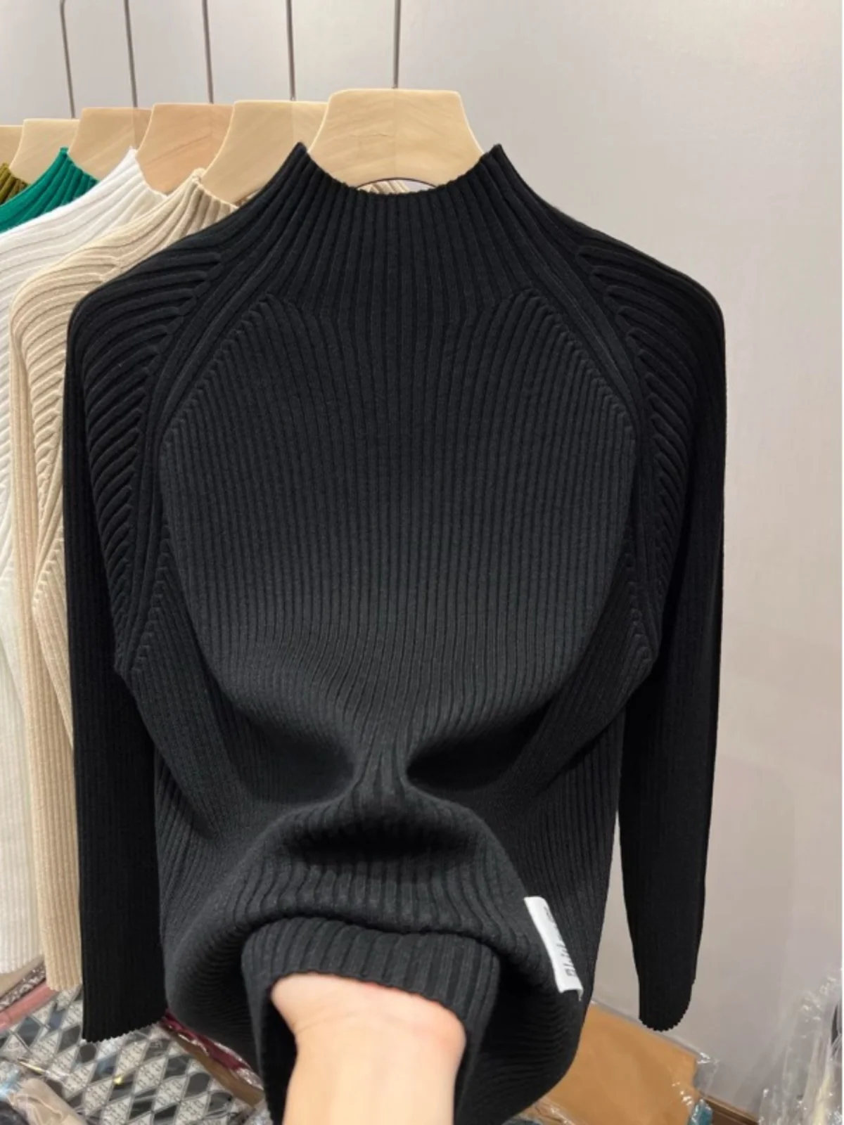 High Sense Half-high Collar Inner wear Bottoming Shirt Women 2024 Autumn New Popular This Year Plus size Loose Knit sweater