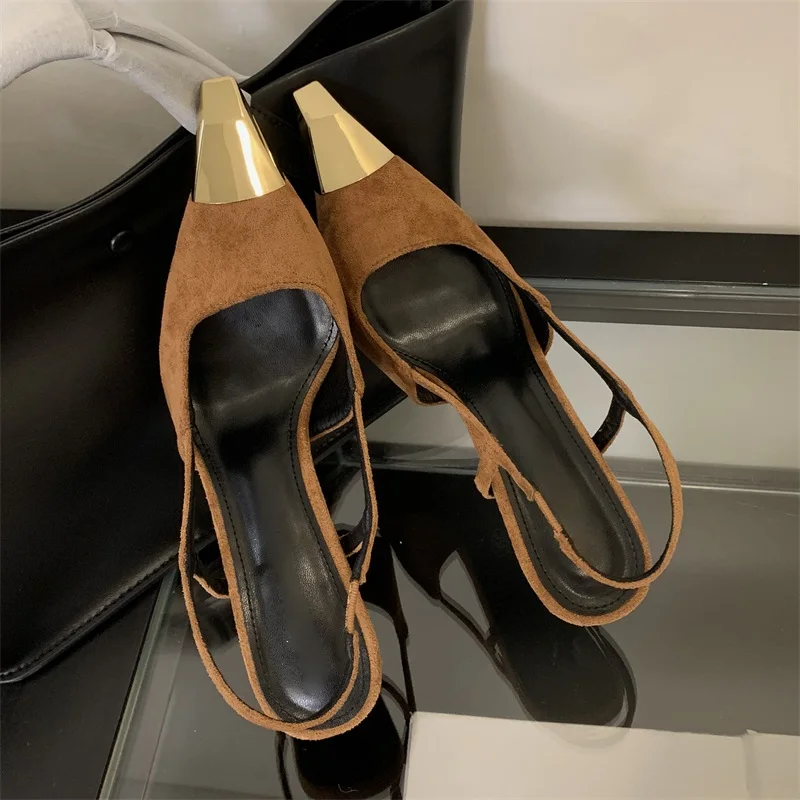 Aneikeh 2025НОВАЯ весенне-осенняя женская обувь с металлическими украшениями из