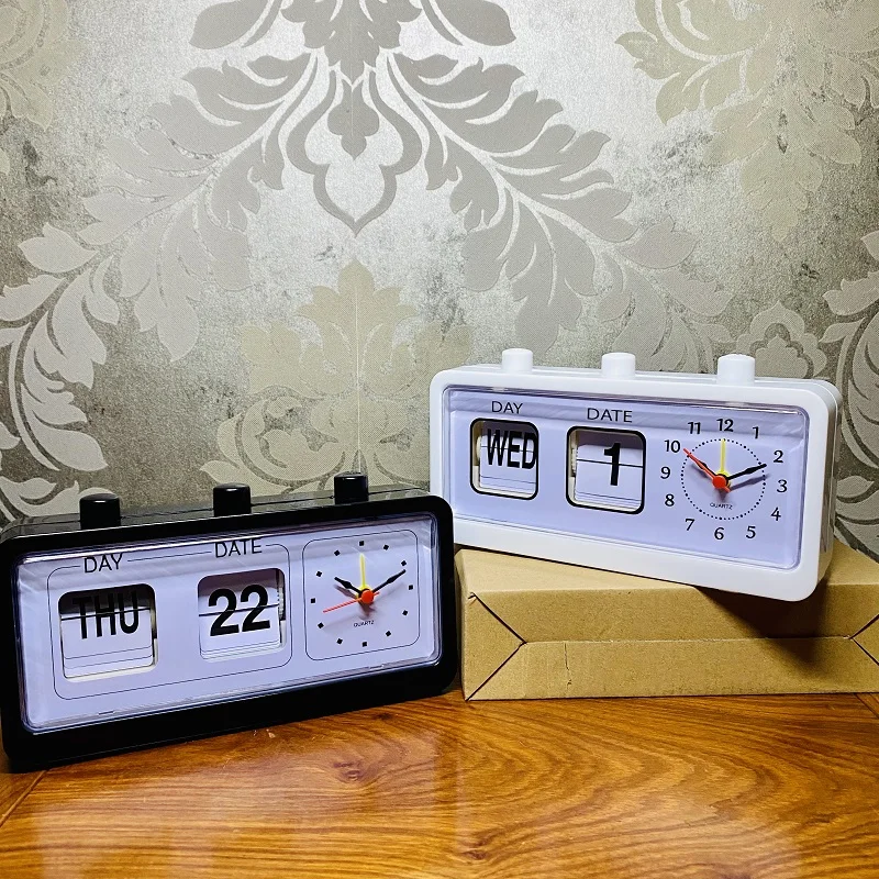 Jumps Seconds Retro Calendar Alarm Clock Manual Page Turning