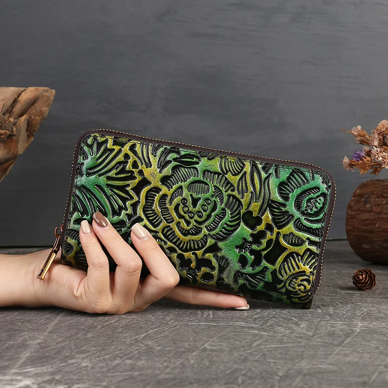 

2023 New Genuine Leather Wallet Fashionable Retro Embossed Long Multi Card Card Bag Money Clip Phone Bag