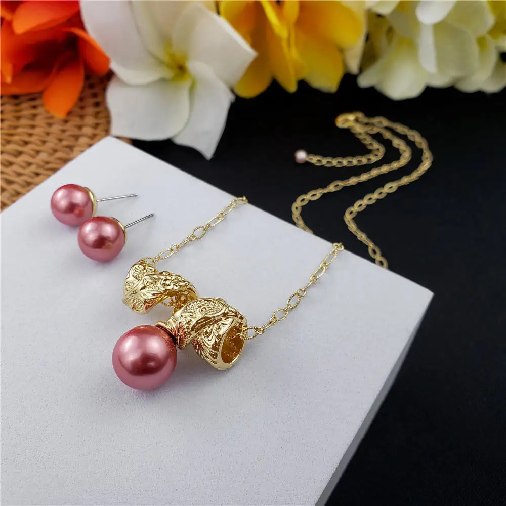 

Tropical Hawaiian Hamilton Scroll Pendant Necklace Pearl Earrings Two Pieces Tonga Samoan Polynesian Jewelry Set