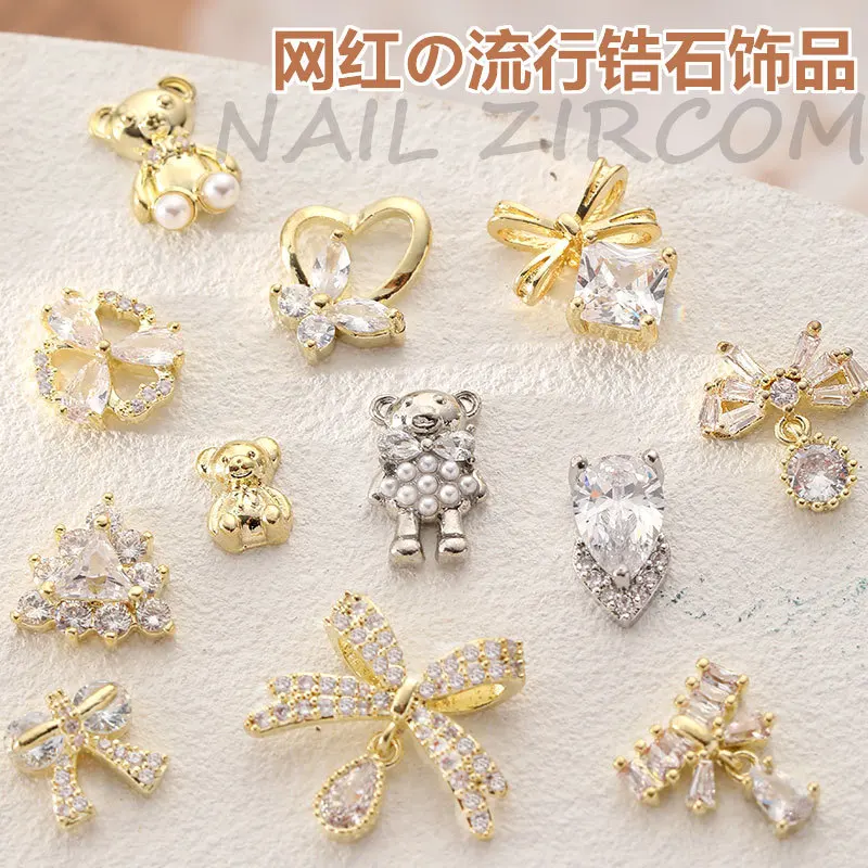 

2PCs Nail Zircon Designer Charms Bowtoie/Bear Quality Zircon Charms Jewelry For Luxury Manicure Gold/Silver Nail Art Accessories