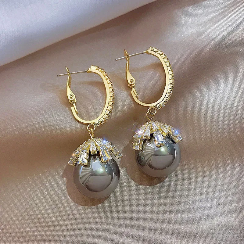 

Luxury Crystal Pearl Dangle Earrings For Women Vintage Korean Fashion Rhinestone Cross Long Goth Jewelry Party Christmas Gifts