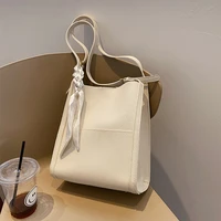 2022 summer new commuter bag fashion all match shoulder bag messenger bucket bag texture large capacity bag womens bag