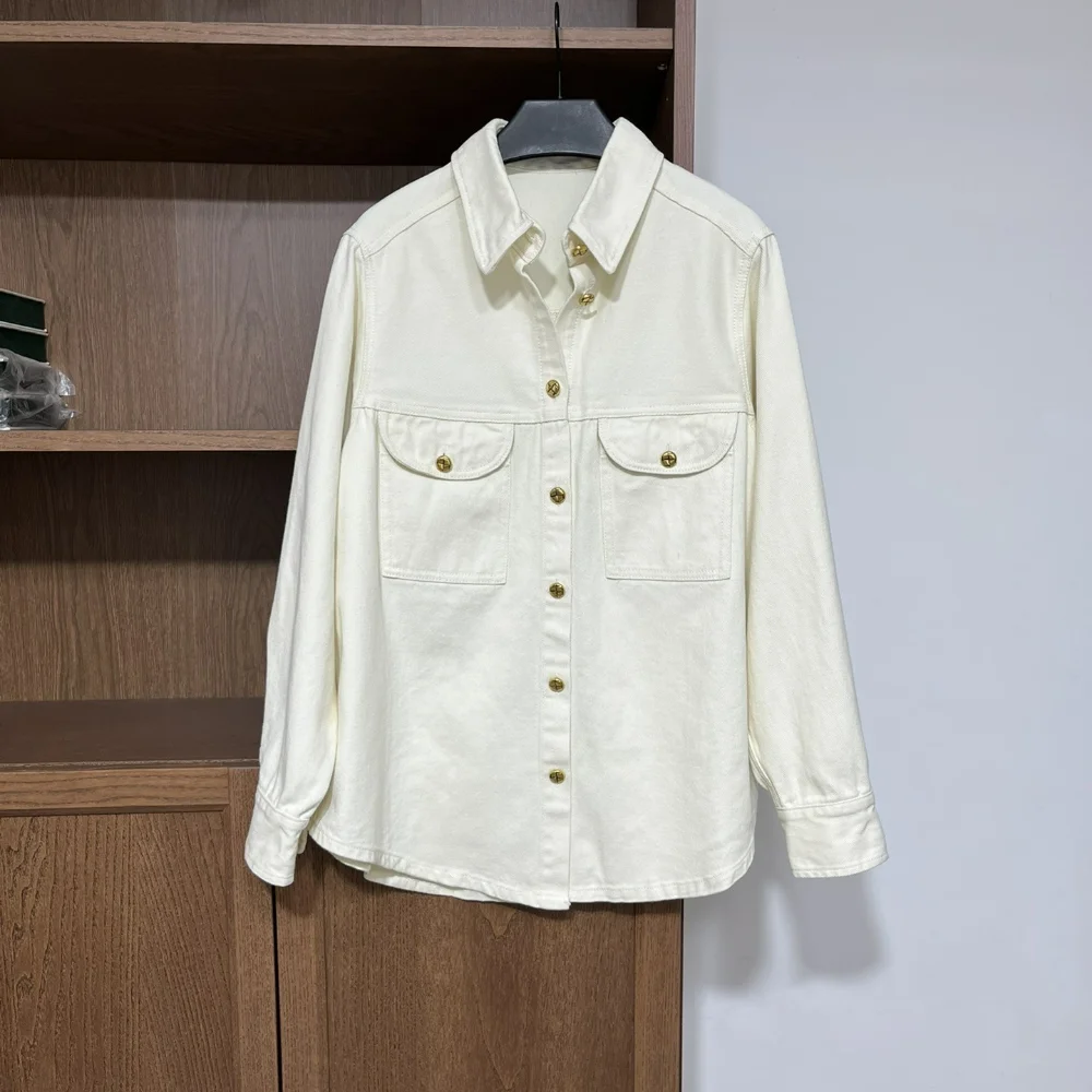 

Retro Old Metal Button Small Profile Denim Shirt Jacket Women